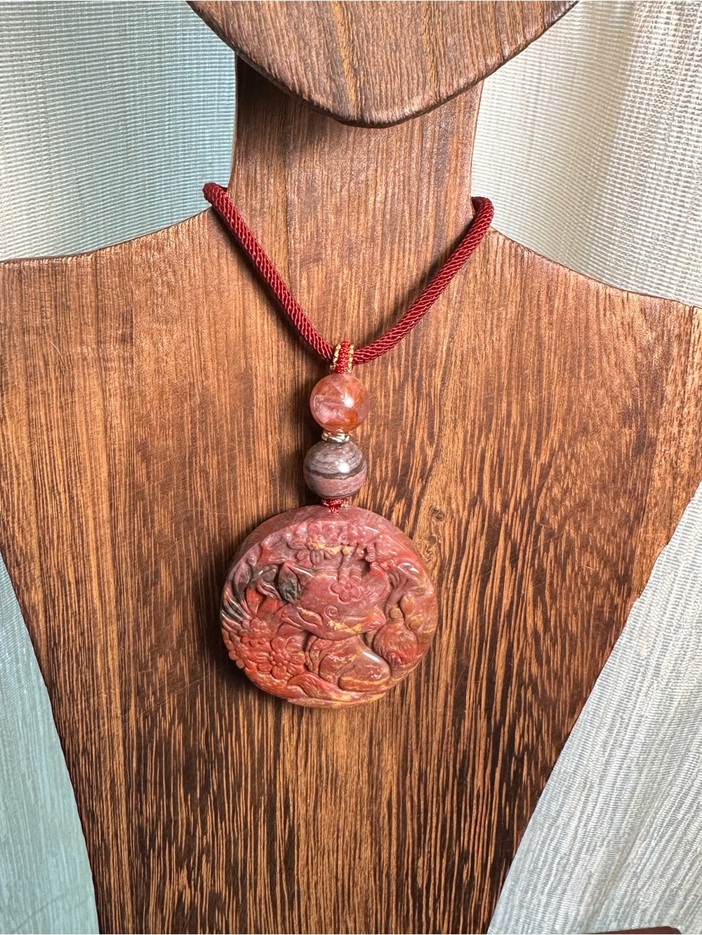 Maroon Ocean Jasper Fox Pendant Necklace with Amethyst on Adjustable Rope - Picture 7 of 13
